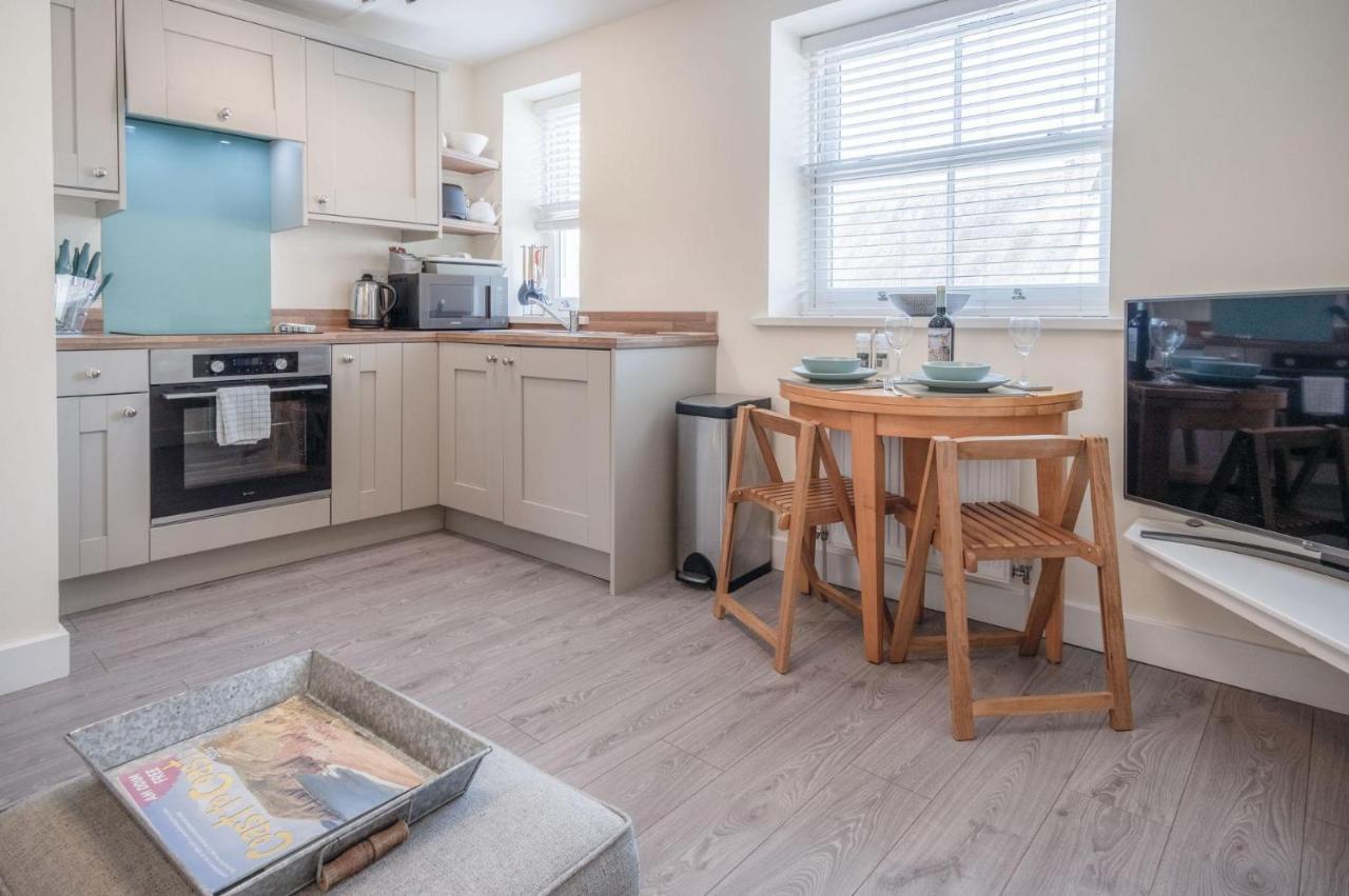 Myrtle - 1 Bedroom Apartment - Saundersfoot Eksteriør billede